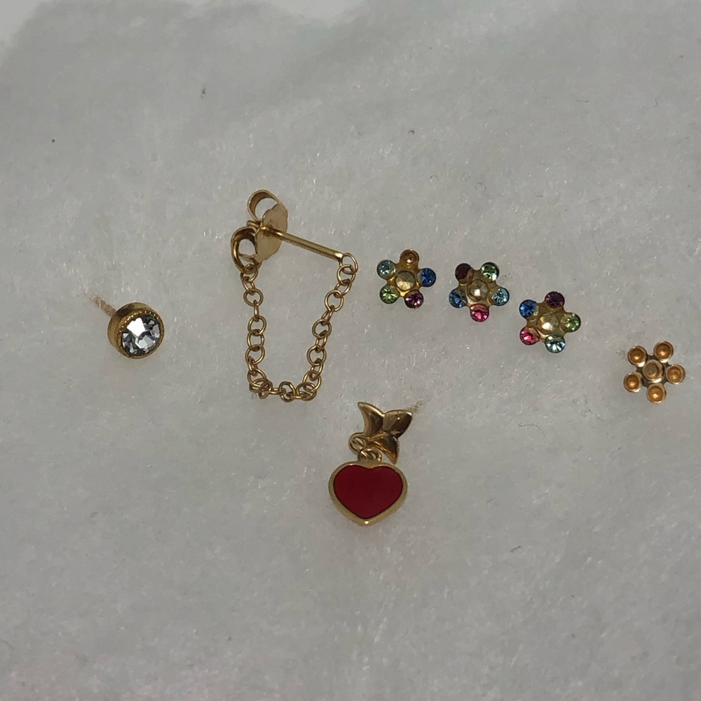 14K Yellow Gold earrings Scrap Or Wear